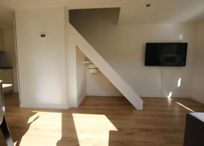 Have A Stay! - Zomerhuis Benita's Met Parkeer Plaats *